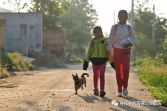 用您的眼界，改變孩子們的視界！